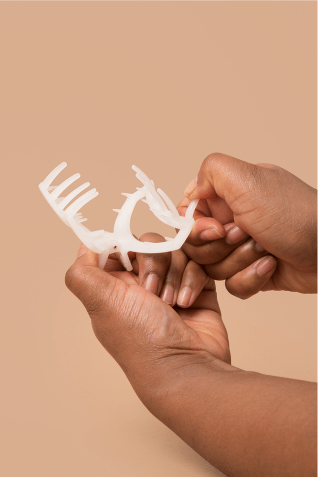 Open Hair Clip | Medium | Coconut White - Keepsake