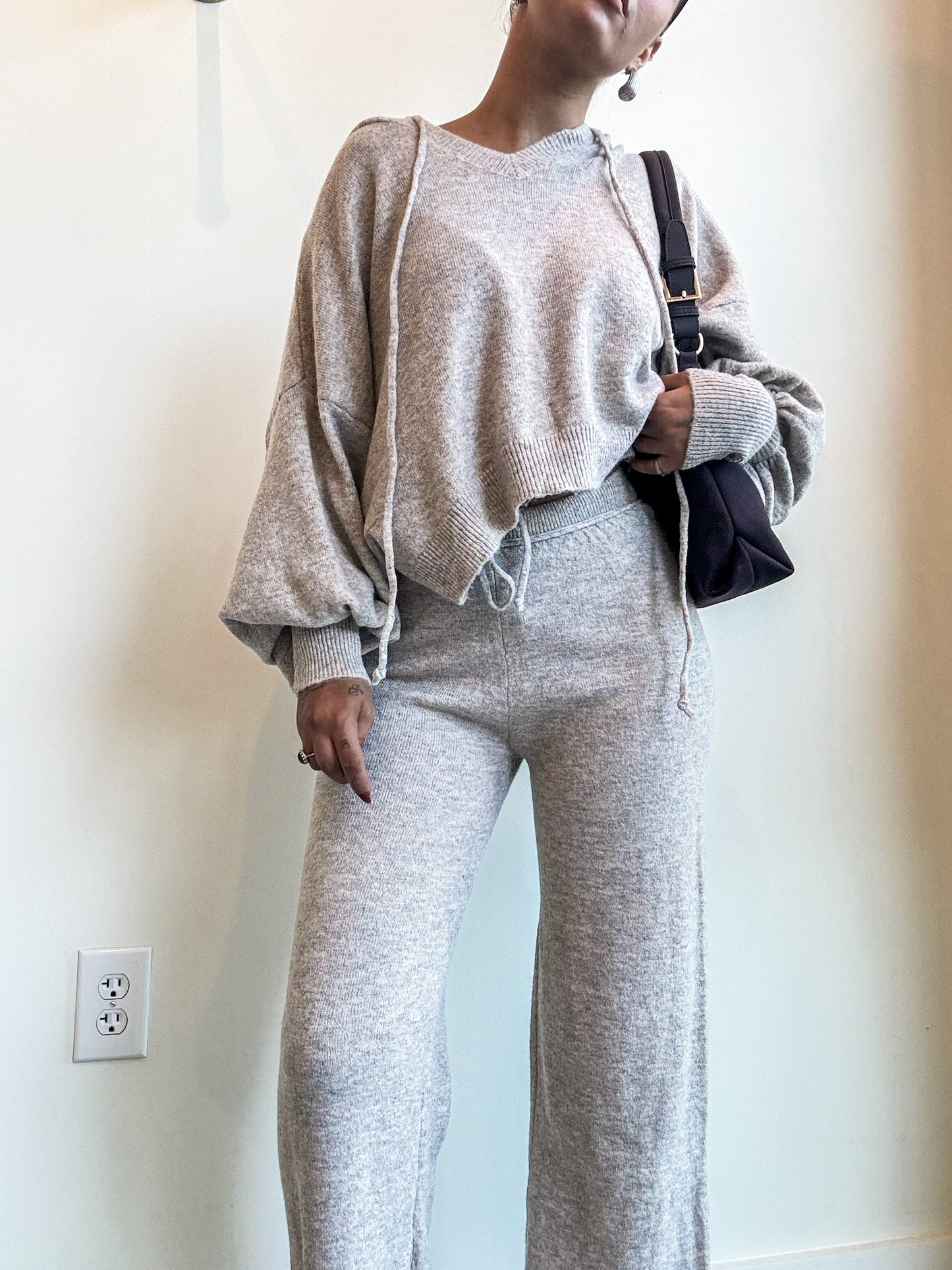 Hoodie Pullover & Sweater Pants