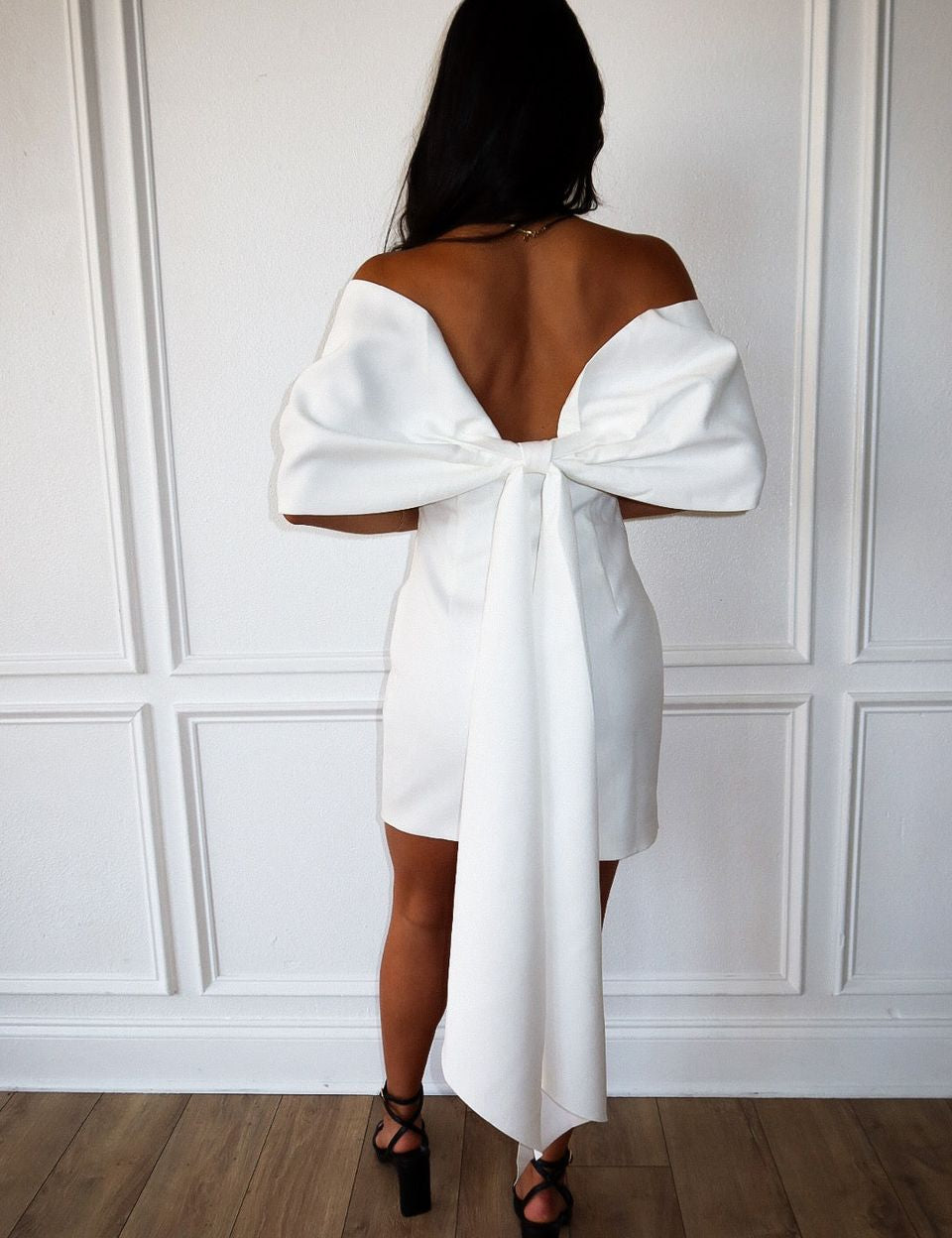 Vivienne Off - Shoulder Mini Dress - Keepsake